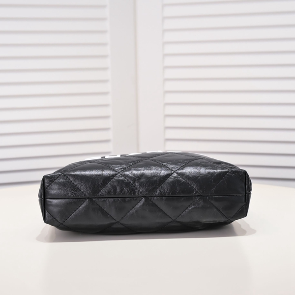 シャネルバッグ内部構造